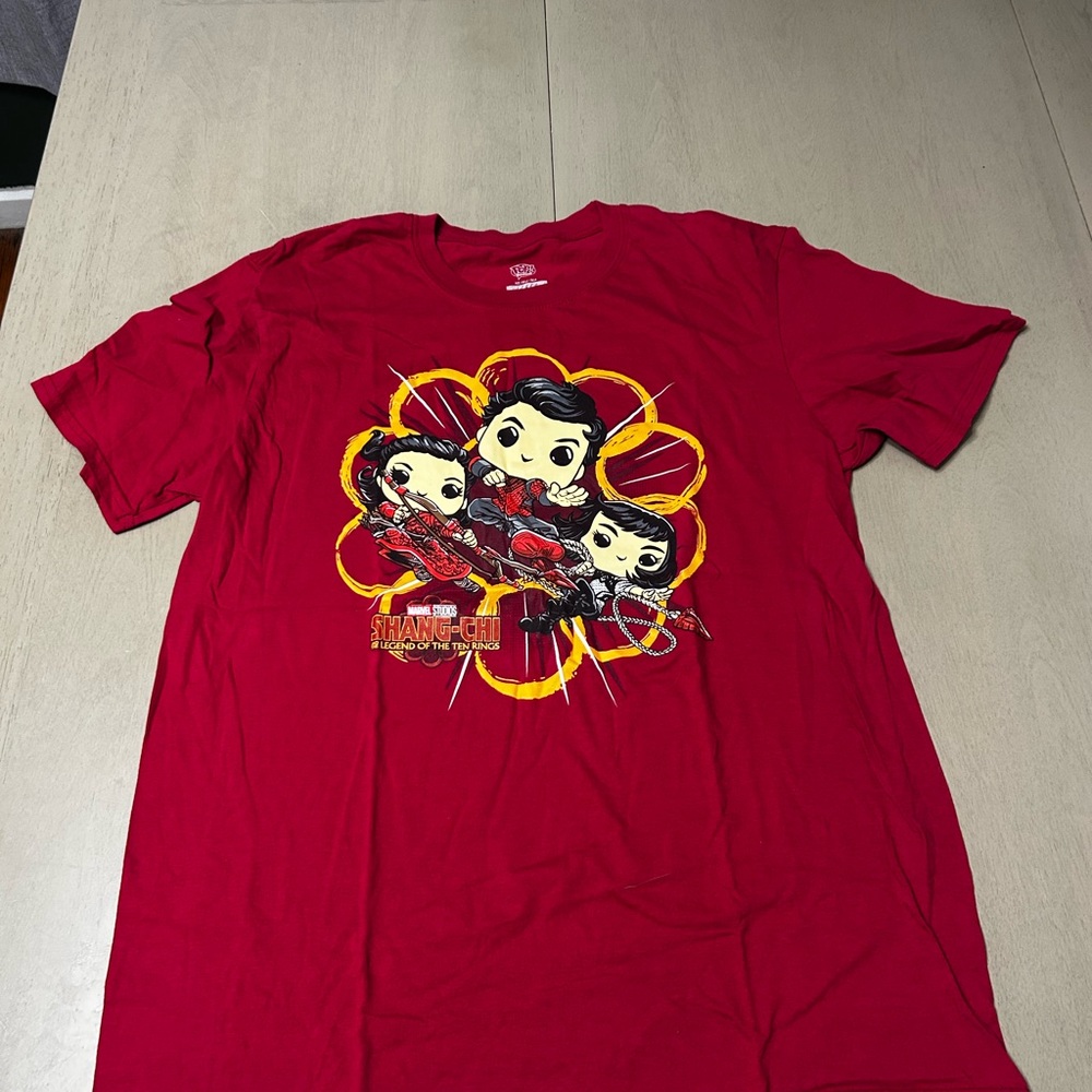 Shang Chi T Shirt Mens Size large Red Short Sleeve Crew Neck Funko Marvel Adults